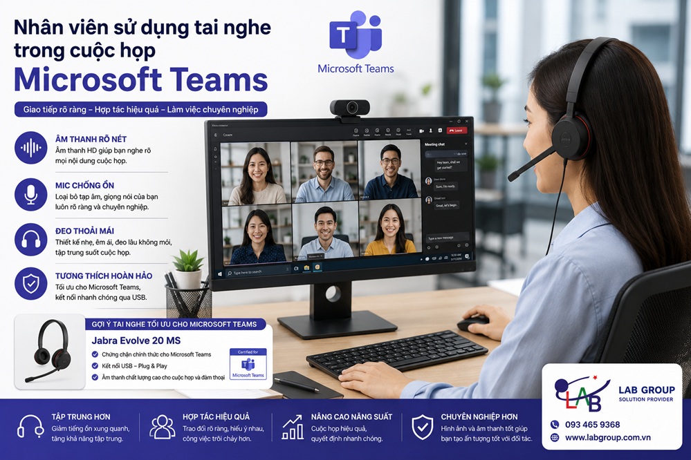 Nhân viên sử dụng tai nghe trong cuộc họp Microsoft Teams